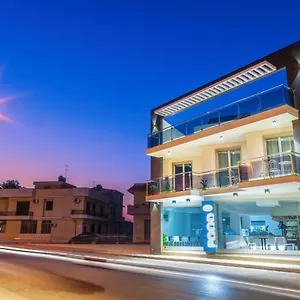 Mediterraneo Palace Luxury Bed & Breakfast